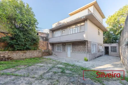 Casa com 4 Quartos à venda, 224m² no Três Figueiras, Porto Alegre