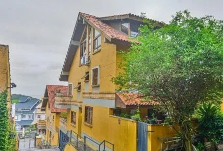 Casa de Condomínio com 3 Quartos à venda, 157m² no Jardim Isabel, Porto Alegre