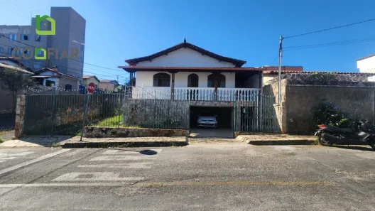 Casa com 3 Quartos à venda, 150m² no Jardim Pérola, Contagem
