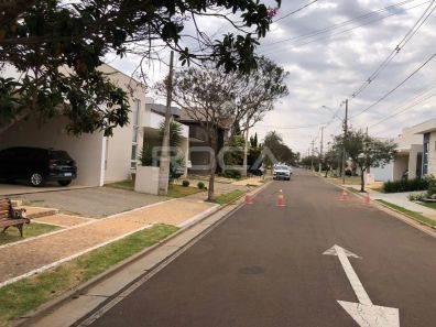 Casa de Condomínio com 4 Quartos à venda, 260m² no Jardim Jockey Clube, São Carlos