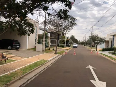 Casa de Condomínio com 4 Quartos à venda, 260m² no Jardim Jockey Clube, São Carlos