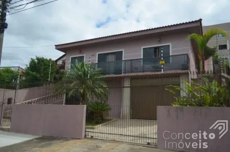 Casa com 3 Quartos à venda, 240m² no Uvaranas, Ponta Grossa