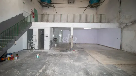 Galpão/Depósito/Armazém para alugar, 175m² no Vila América, Santo André