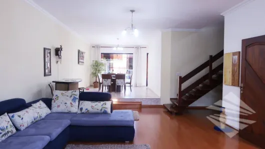 Sobrado com 4 Quartos à venda, 333m² no Jardim das Nações, Taubaté