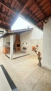 Casa com 3 Quartos à venda, 177m² no Nossa Senhora das Graças, Uberlândia