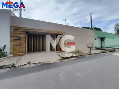 Casa com 5 Quartos à venda, 554m² no Cambeba, Fortaleza