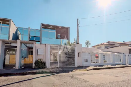 Sobrado com 3 Quartos à venda, 154m² no América, Joinville