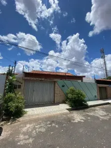 Casa com 3 Quartos à venda, 193m² no Acarape, Teresina