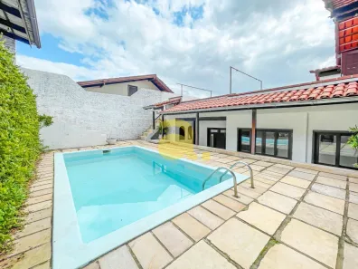 Casa com 5 Quartos à venda, 371m² no Escola Agrícola, Blumenau