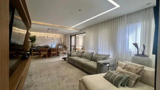 Apartamento com 4 Quartos à venda, 180m² no Praia do Canto, Vitória