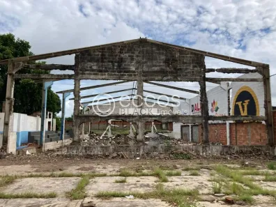 Lote/Terreno à venda, 375m² no Tocantins, Uberlândia