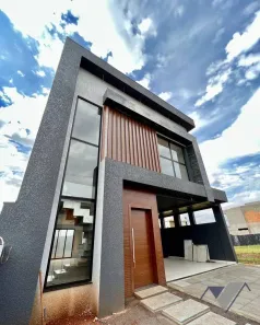 Casa de Condomínio com 3 Quartos à venda, 205m² no Cancelli, Cascavel