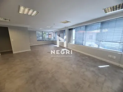 Sala Comercial com 1 Quarto para alugar, 110m² no Cambuí, Campinas