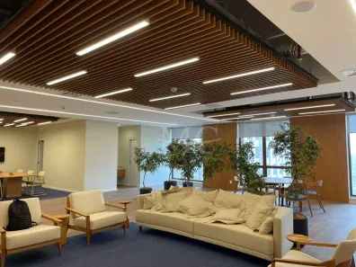 Sala Comercial para alugar, 150m² no Cidade Jardim, São Paulo