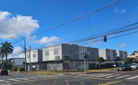 Apartamento com 2 Quartos para alugar, 80m² no Boqueirão, Curitiba