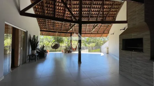 Casa com 4 Quartos para alugar, 180m² no Passo Manso, Blumenau