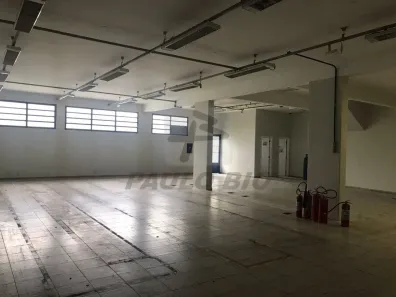 Prédio Comercial para alugar, 740m² no Rudge Ramos, São Bernardo do Campo
