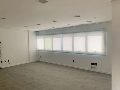 Sala Comercial à venda, 49m² no Auxiliadora, Porto Alegre