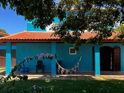 Fazenda/Sítio com 2 Quartos para alugar, 300m² no , Alambari