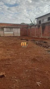 Lote/Terreno à venda, 300m² no Parque dos Pirineus, Anápolis