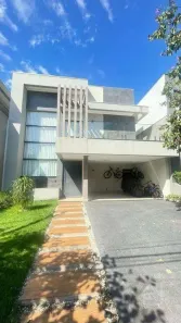 Casa de Condomínio com 3 Quartos à venda, 225m² no Jardim Adriana I, Londrina