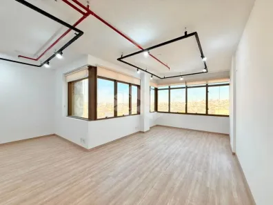 Ponto Comercial para alugar, 48m² no São Geraldo, Porto Alegre