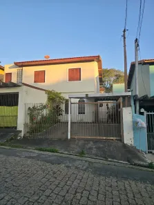 Casa com 2 Quartos para alugar, 69m² no Chácara Recanto, Cotia