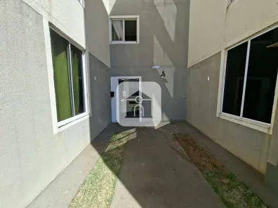 Apartamento com 2 Quartos para alugar, 48m² no Loteamento Residencial Pequis, Uberlândia