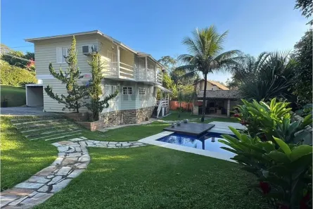 Casa de Condomínio com 5 Quartos para alugar, 350m² no Casa da Lua, Resende