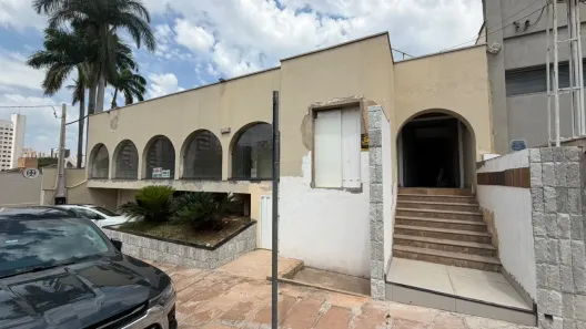 Prédio Comercial para alugar, 740m² no Vila Redentora, São José do Rio Preto