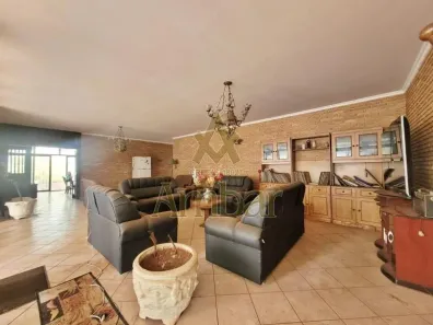 Casa com 8 Quartos para alugar, 623m² no Jardim Macedo, Ribeirão Preto