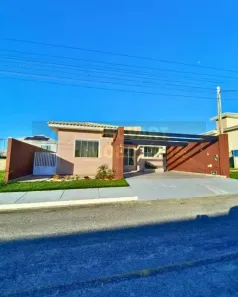 Casa de Condomínio com 3 Quartos à venda, 360m² no Centro, São Pedro da Aldeia