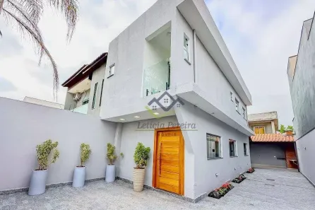 Casa de Condomínio com 3 Quartos à venda, 126m² no Jundiapeba, Mogi das Cruzes