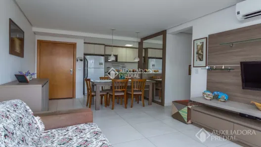Apartamento com 3 Quartos à venda, 77m² no Camaquã, Porto Alegre