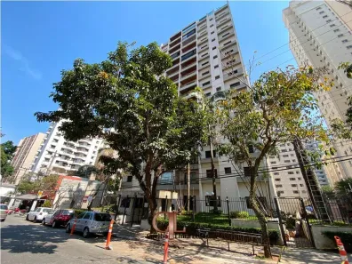 Apartamento com 3 Quartos para venda ou aluguel, 114m² no Indianópolis, São Paulo