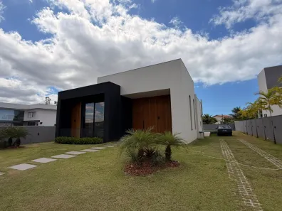 Casa de Condomínio com 4 Quartos à venda, 258m² no Barra do Jacuípe, Camaçari