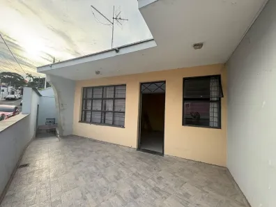 Imóvel Comercial com 4 Quartos para alugar, 135m² no Centro, São Roque