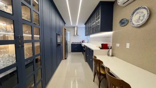 Apartamento com 4 Quartos à venda, 207m² no Zona 01, Maringá