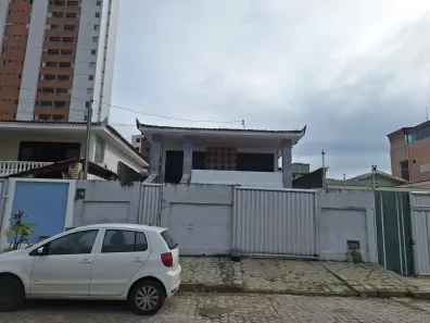 Casa com 3 Quartos à venda, 300m² no Estados, João Pessoa