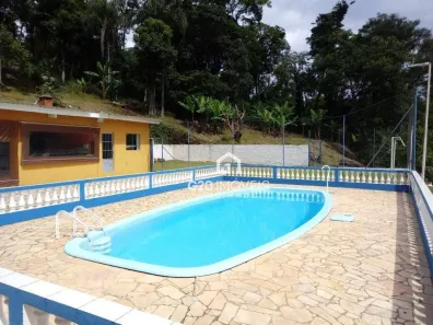 Fazenda/Sítio com 6 Quartos à venda, 860m² no Reneville, Mairinque