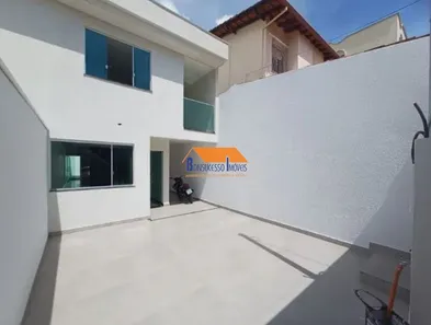 Casa com 3 Quartos à venda, 110m² no Planalto, Belo Horizonte