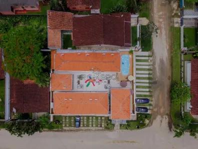 Ponto Comercial com 11 Quartos à venda, 400m² no Lagoinha, Ubatuba