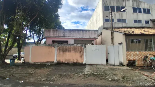 Casa com 2 Quartos para alugar, 60m² no da Luz, Nova Iguaçu