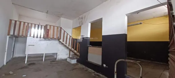 Ponto Comercial à venda, 250m² no Chácara Santa Luzia, Taubaté
