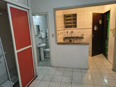 Kitnet para alugar, 25m² no Centro Histórico, Porto Alegre