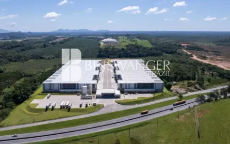 Galpão/Depósito/Armazém para alugar, 4569m² no Corveta, Araquari