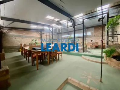 Ponto Comercial para alugar, 260m² no Vila Madalena, São Paulo