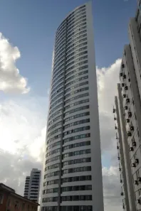 Apartamento com 2 Quartos para alugar, 54m² no Pina, Recife