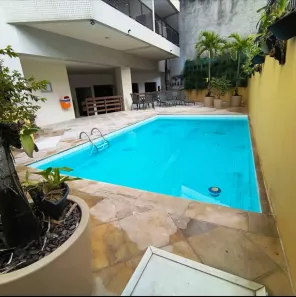 Apartamento com 3 Quartos para alugar, 75m² no Humaitá, Rio de Janeiro