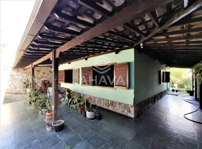 Casa com 5 Quartos à venda, 360m² no Santa Mônica, Belo Horizonte